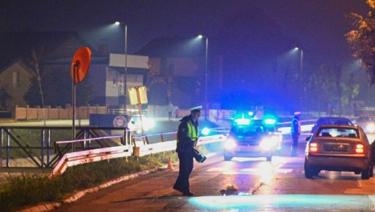 U BiH auto usmrtio dječaka, roditelje udario drugi auto. Oba vozača su pobjegla