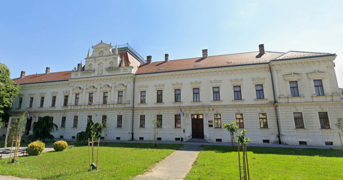 Uzeo pušku pa prijetio supruzi i sinu da će ih ubiti. Završio u istražnom zatvoru