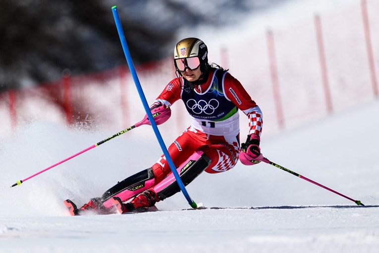 Shiffrin osvojila zlato u slalomu. Ljutić napravila veliku grešku, Popović ispala