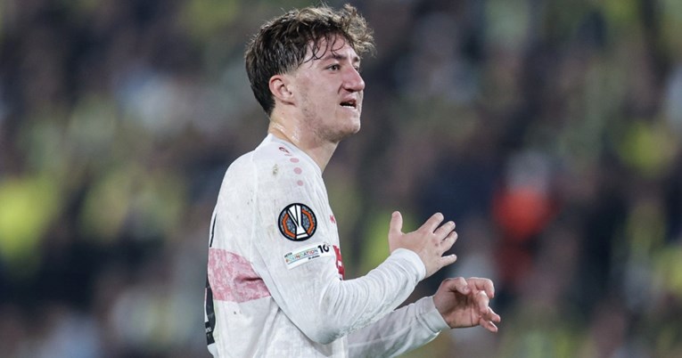 Manchester United želi dovesti veznjaka koji je mogao igrati za Hrvatsku