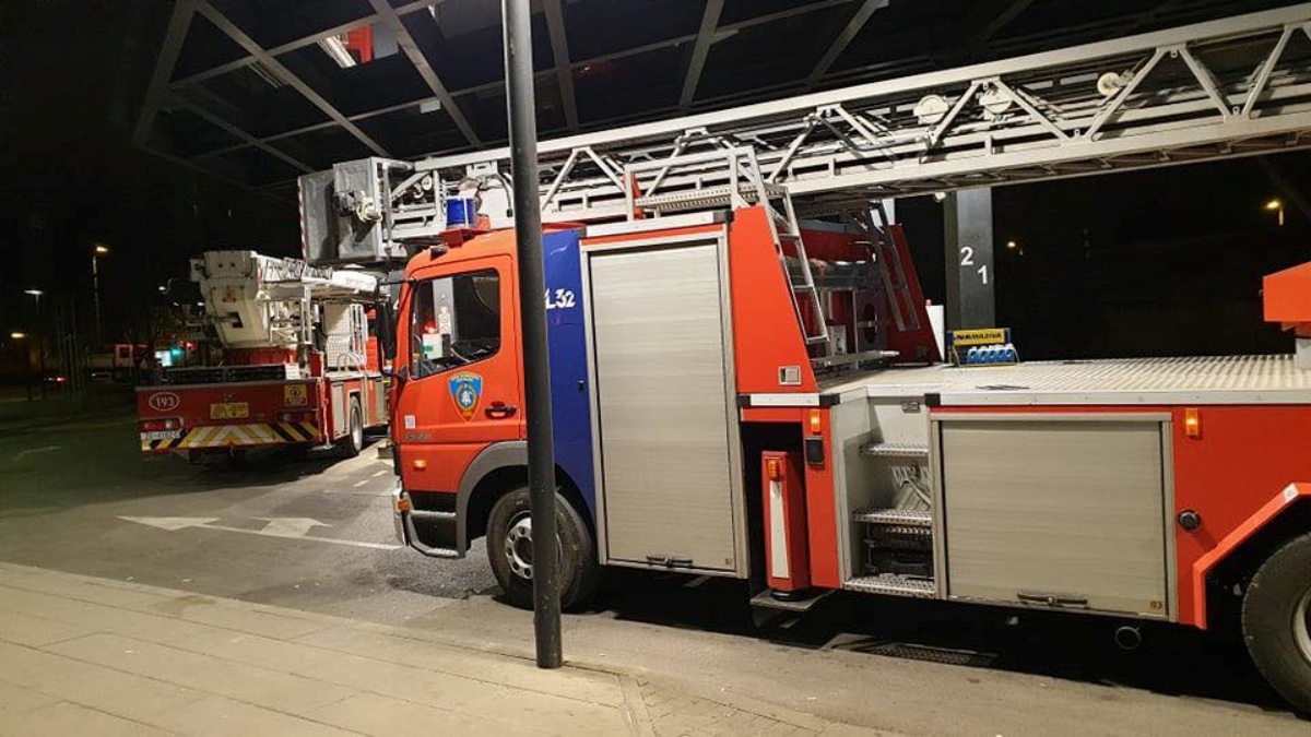 Dio osječkih profesionalnih vatrogasaca preventivno dislociran