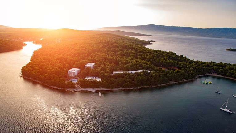 Aminess Hotels & Resorts širi svoj portfelj na dvije nove destinacije, Brač i Hvar