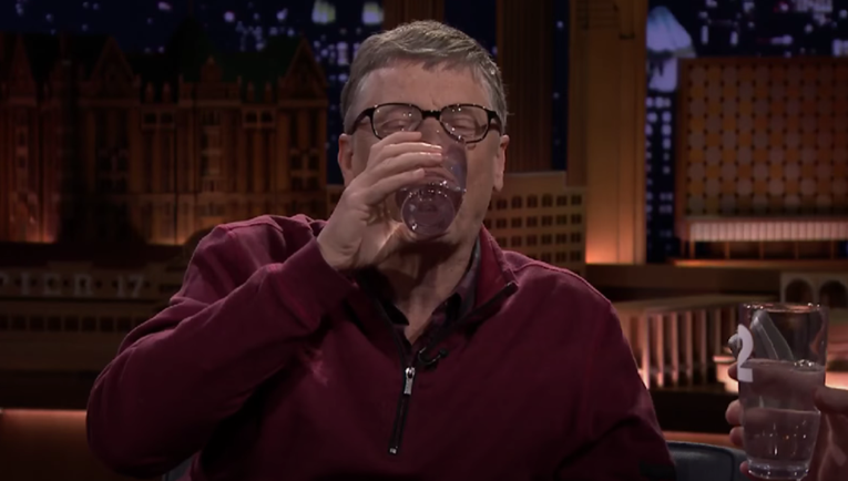 Bill Gates: Radio sam čudna sra*a u životu. Jednom sam pio vodu iz septičke jame