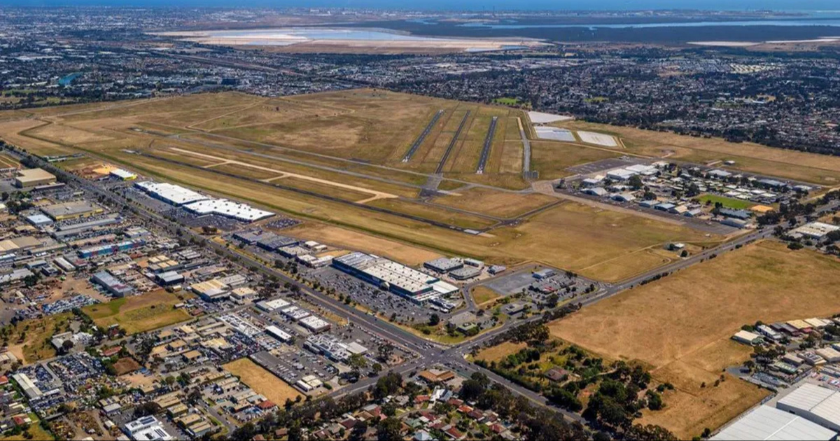 Dvoje mrtvih u padu malog aviona u Australiji