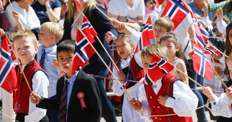 U Norveškoj se niži razredi vratili u školske klupe, roditelji izrazito zabrinuti