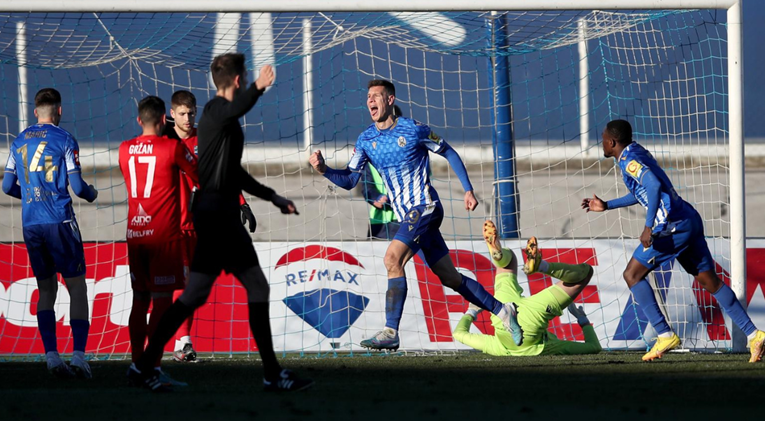 LOKOMOTIVA - OSIJEK 1:0 Sjajna Lokomotiva potpuno nadigrala Osijek