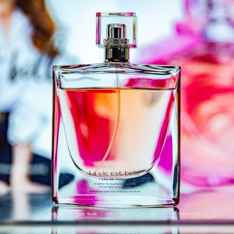 Hit parfemi u Mülleru sada su znatno jeftiniji, evo na kojima se najviše štedi