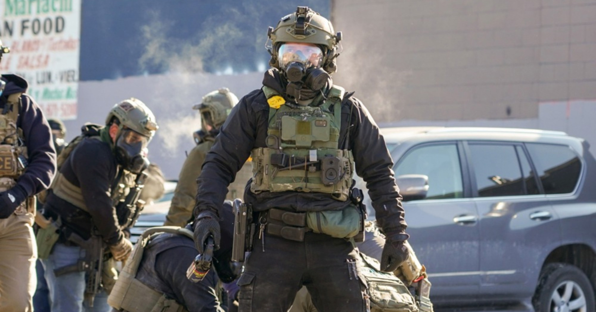 Tko sve radi za ICE, Trumpovu paravojsku koja protjeruje migrante (i ubija Amerikance)