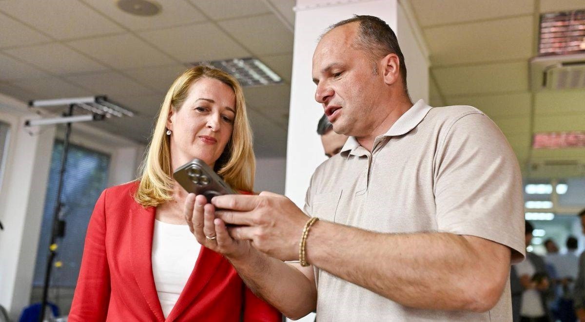 Ahmetović: Plenković će govoriti da se Hrvatska zaplavila, a izgubio je Vukovar
