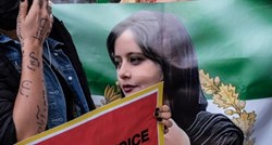 Iran zabranio obitelji Mahse Amini da otputuje po nagradu, uzeli im putovnice