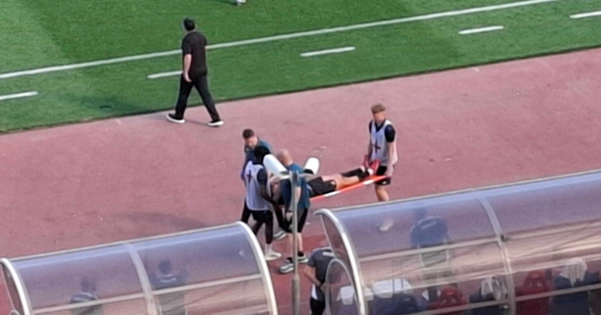 Teška ozljeda stopera Dinama u derbiju. Iznesen je na nosilima i u suzama