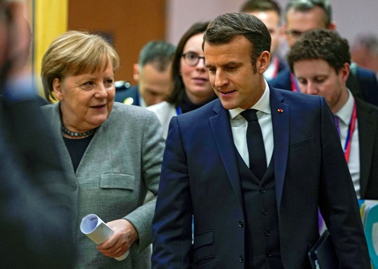 Merkel i Macron razgovarali o ponovnom otvaranju granica