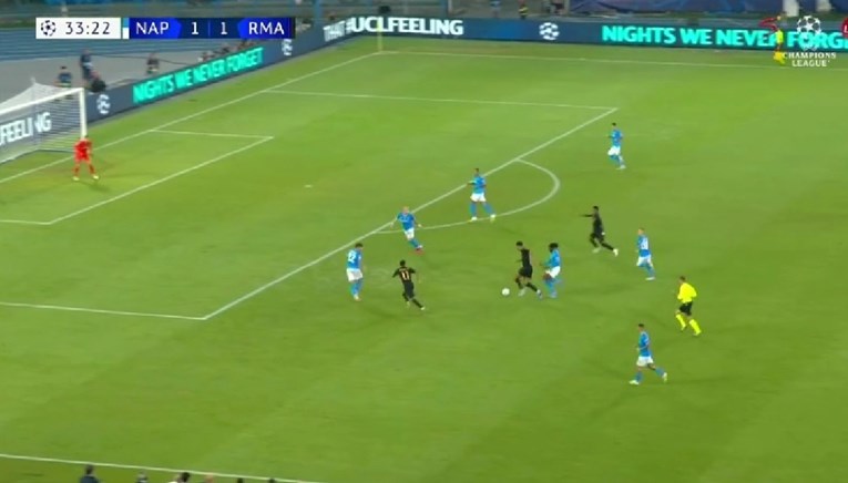 Pogledajte nevjerojatan gol Bellinghama. Napoliju zabio u stilu Maradone