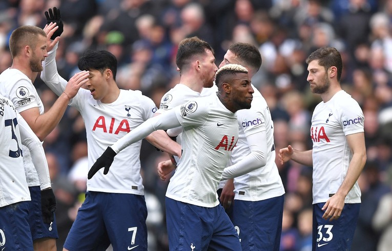 Tottenham demolirao Newcastle