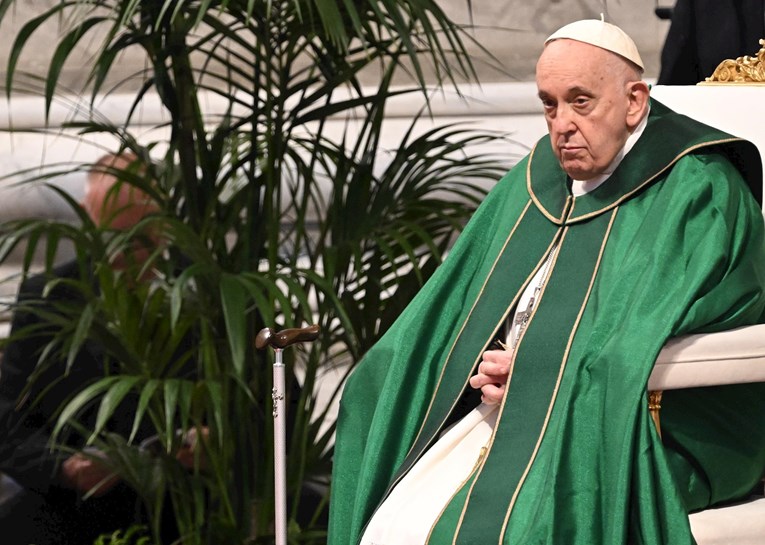 Papa u poruci pozvao mlade u Međugorju da ne budu egoistični i lijeni