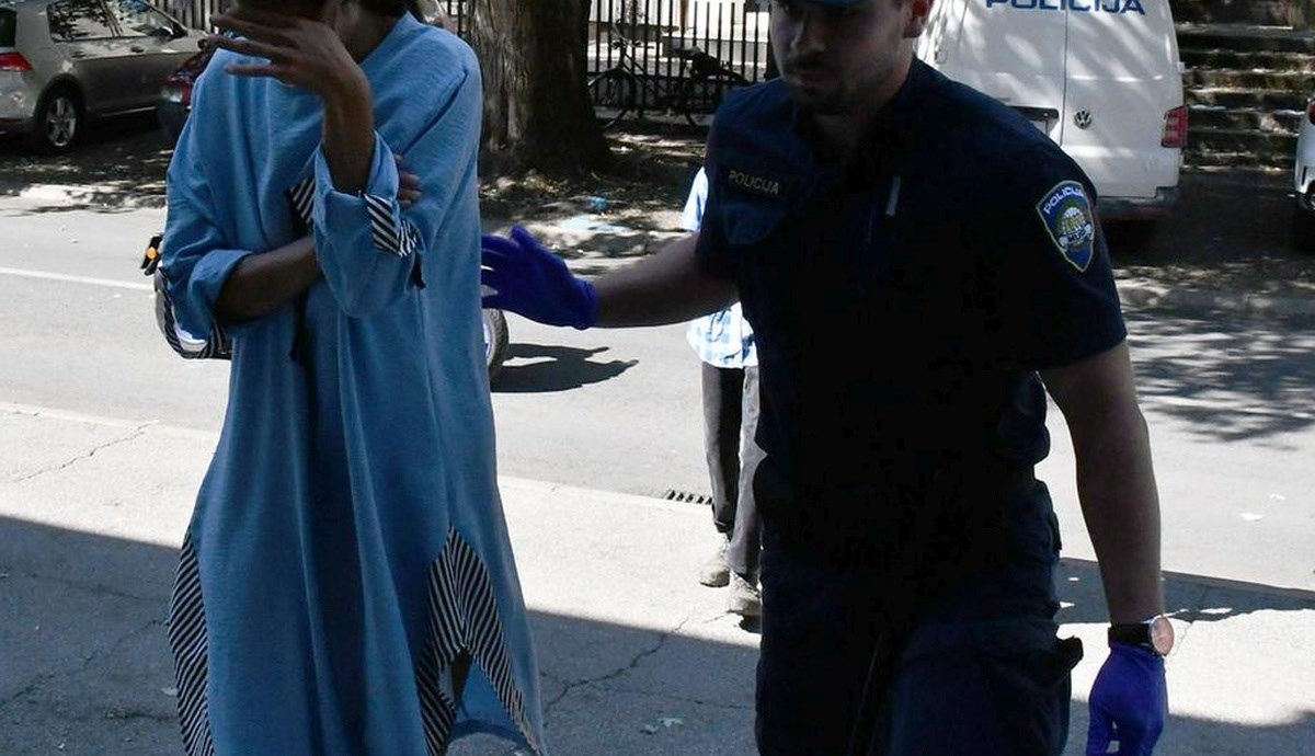 Prijetila djeci i pucala iz plinskog pištolja zbog snjegovića. Završila u zatvoru