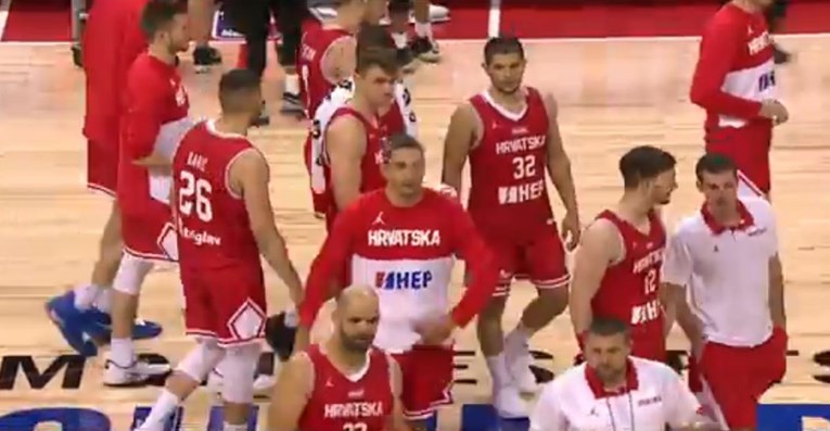 Hrvatski košarkaši užasnom zadnjom četvrtinom ispustili pobjedu u Ljetnoj ligi