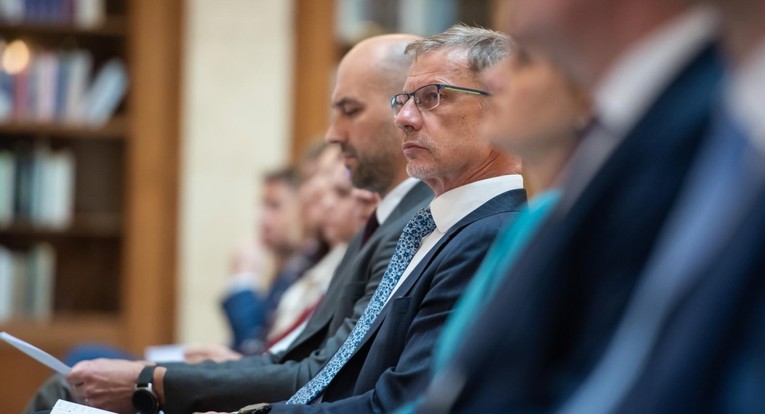 Guverner HNB-a: Plaće u eurozoni i dalje snažno rastu
