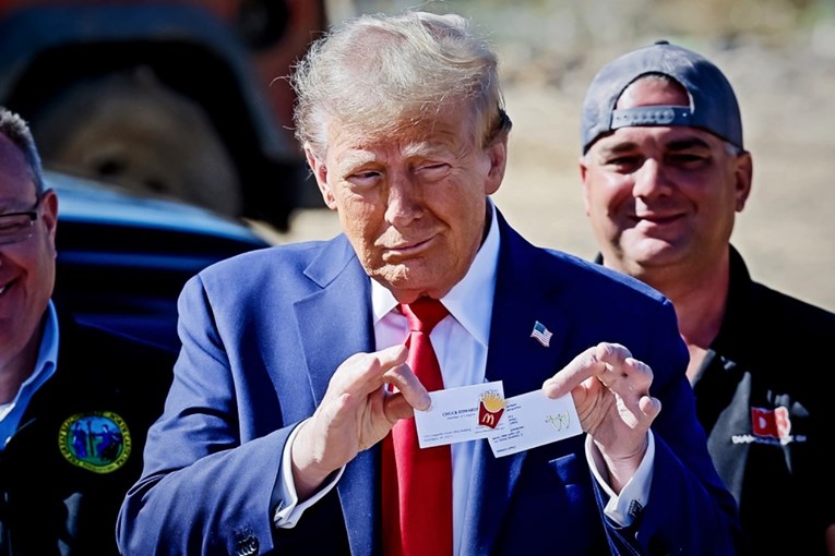 Američki vrhovni sud blokirao Trumpove masovne deportacije