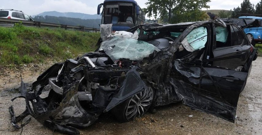 FOTO U Srbiji poginula četvorica mladića. Vraćali su se iz kluba, BMW sletio s ceste
