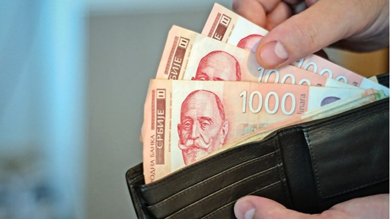 Kosovo neće povući odluku o ukidanju dinara, ostaju pri uvođenju eura