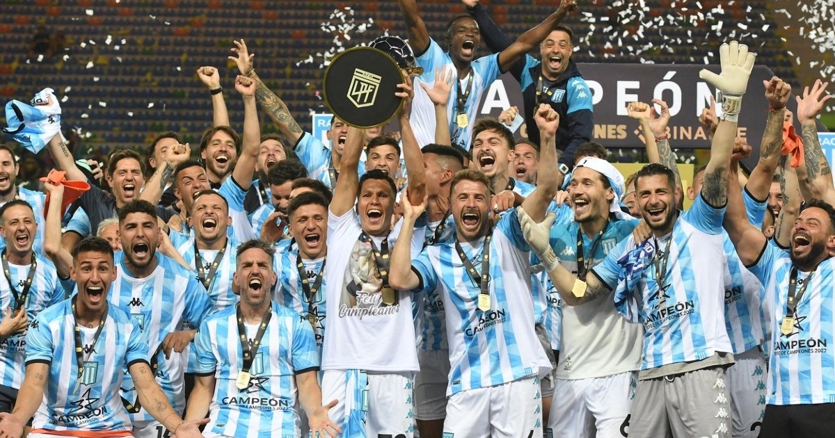 Kaos na utakmici Boce i Racinga. Ogled za naslov prekinut nakon 10 crvenih kartona