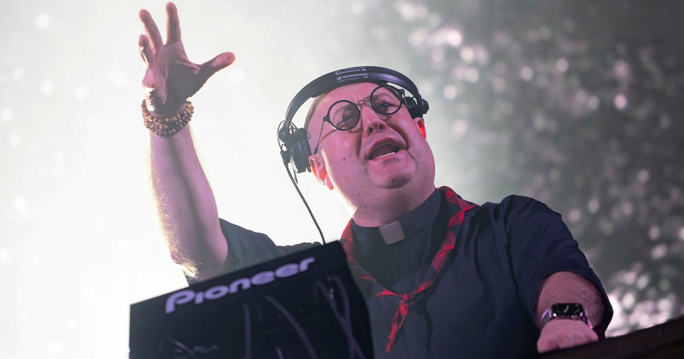 DJ Padre - danju vodi mise, noću pušta tehnjavu (i nisu svi sretni zbog toga)