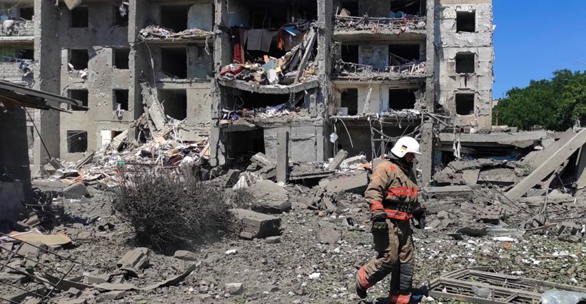 Ukrajina: Rusi su gađali zgradu u Odesi istim projektilima kao i šoping-centar