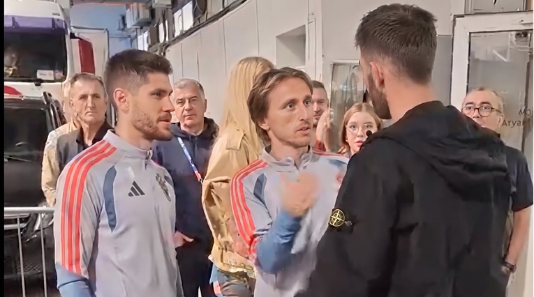 VIDEO Livaja je srdačno pričao s Kramarićem. Onda je naišao Modrić
