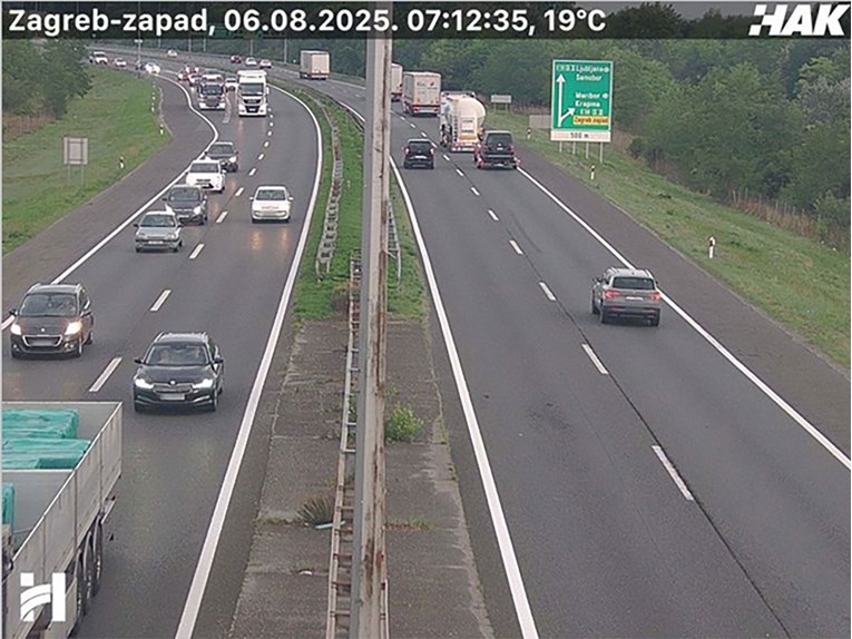 Promet je pojačan, ali nema većih gužvi