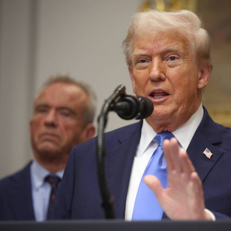 Trump povezao paracetamol, cjepiva i autizam. Znanstvenici: To je neosnovano