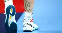 Kamere su ulovile Čupićevu tetovažu na nozi. Znate li kome je posvećena?