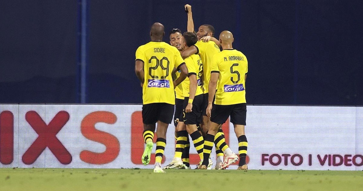 Srušio je Dinamo i utišao Boyse pa im pokazao traku u spomen na ubijenog navijača