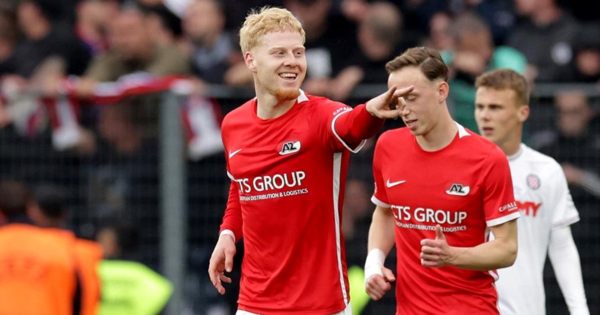 Zbog bolova je ručnikom prekrio glavu. Onda je slomio juniore Hajduka