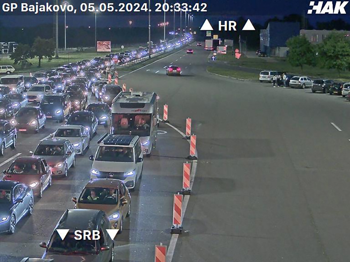 Završio produženi vikend, gužve na granicama i s mora prema Zagrebu