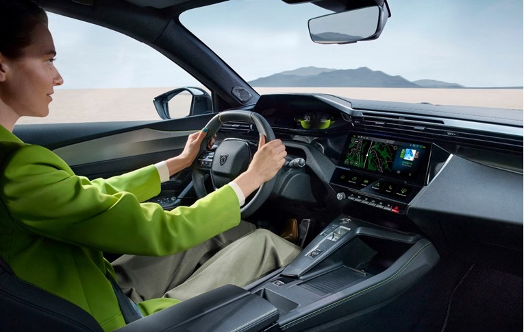 VIDEO Prvi detalji Peugeotovog novog velikog električnog SUV-a e-5008