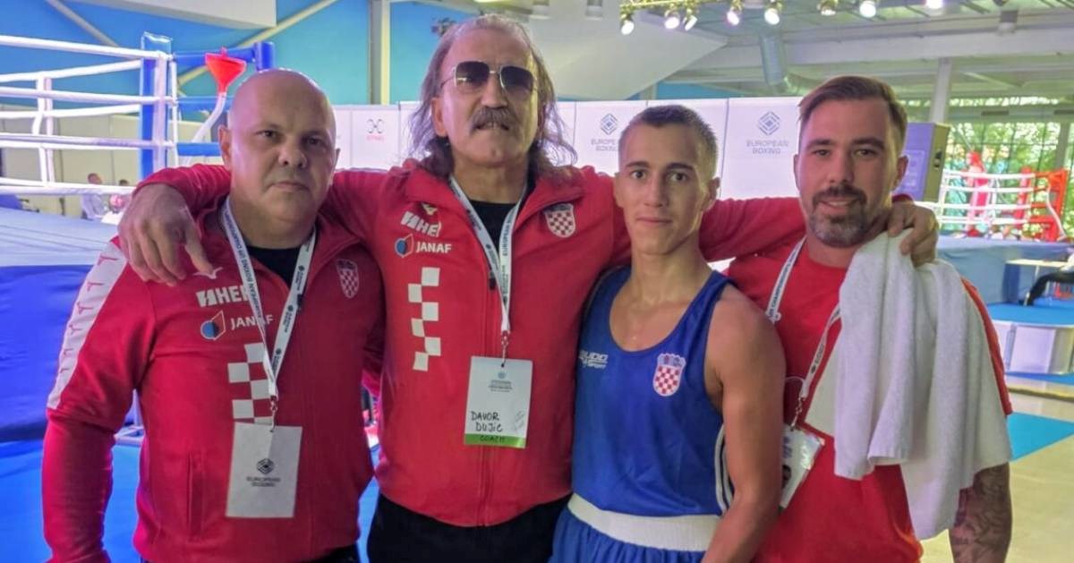 Anđelko Luka Crnogorac izborio osminu finala boksačkog EP-a za mlađe seniore