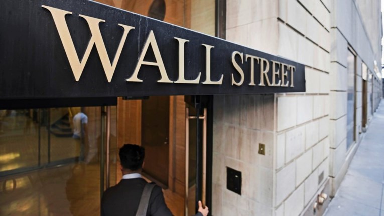 Wall Street raste deveti tjedan u nizu, S&P 500 blizu rekordne razine