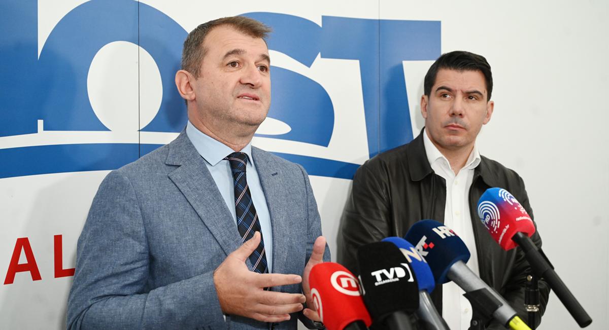 Mostovac: Obuljen na festivale šalje potpisnika deklaracije o jugoslavenskom jeziku