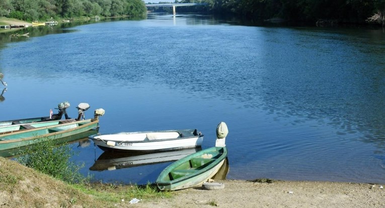 Na kupalištu u Petrinji utopio se mladi Egipćanin