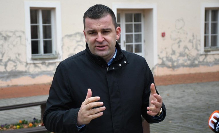 Hrebak: Prijavit ću Daliju Orešković zbog malverzacije novcem poreznih obveznika