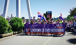 "Hod za život" u Osijeku: "Želimo pravedan zakon koji će štititi život od začeća"