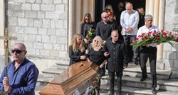 Obitelj i prijatelji u Dubrovniku se pjesmom oprostili od Mile Hrnića