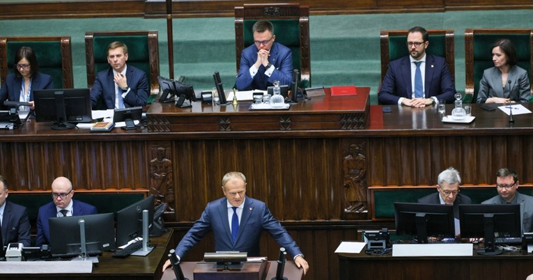 Poljski premijer rekonstruirao vladu, najavio "superministarstvo"