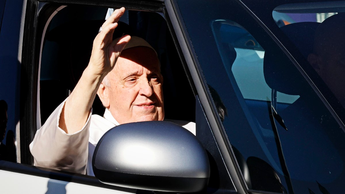 Papa se sastao s kubanskim predsjednikom, zabranjen prosvjed pred Vatikanom