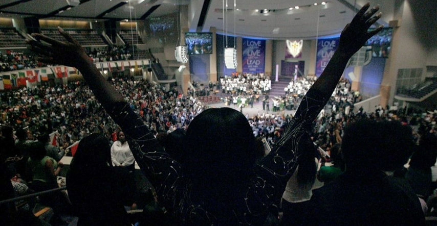 Kršćanstvo u Americi propada, ali megacrkve vrte milijune. Ovo je priča o njima