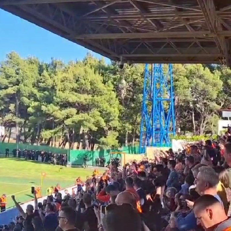 VIDEO Hajduk ostao bez titule. Šibenik im na poluvremenu pustio Fritulu od Graše