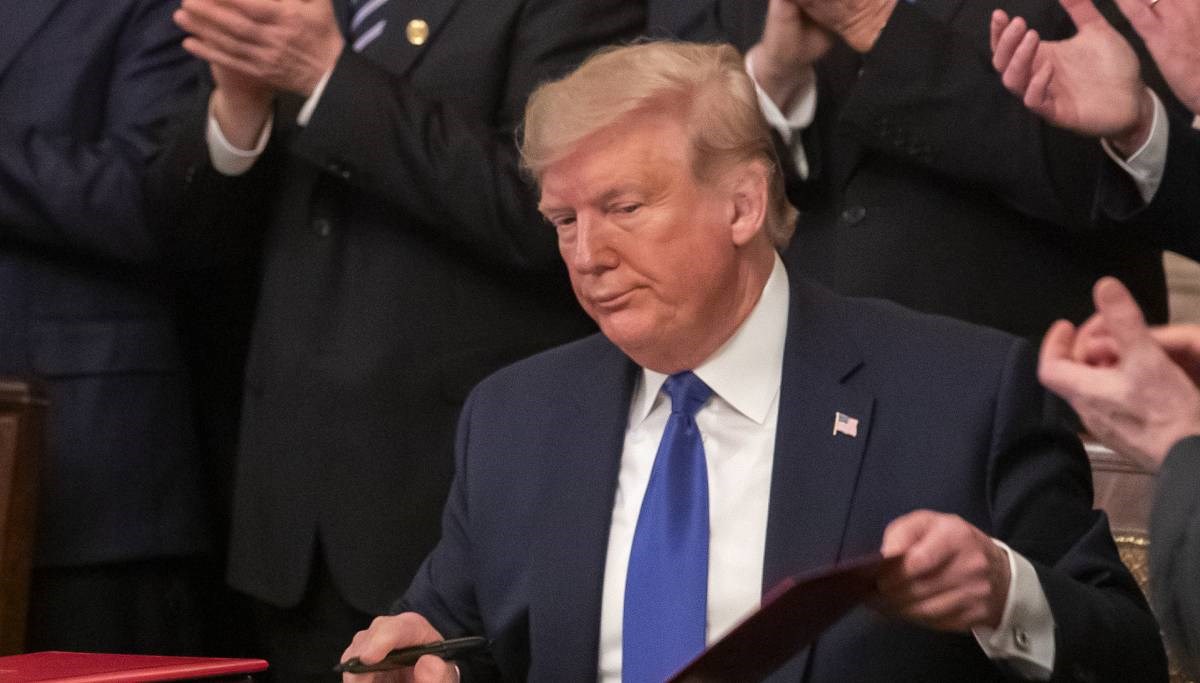 Trump ljutit zbog Irana, zaprijetio carinama na uvoz automobila iz Europe