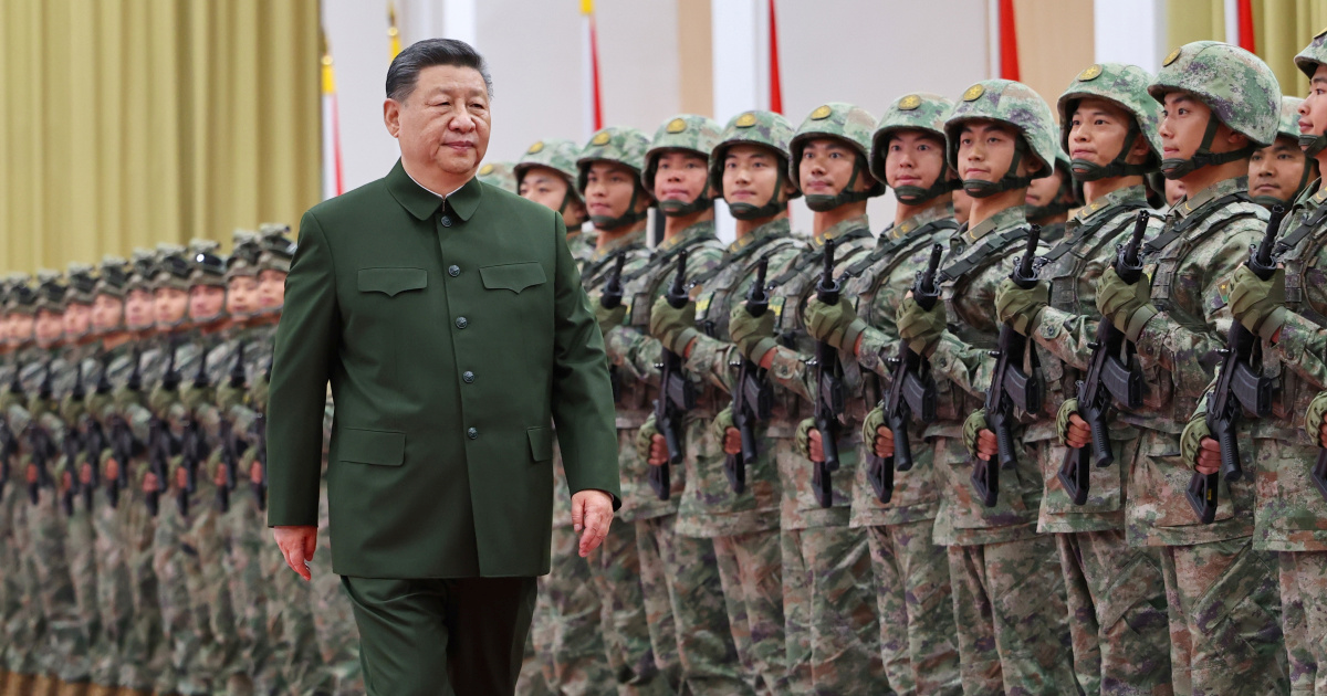 Xi smijenio 19 dužnosnika uoči ključnog sastanka