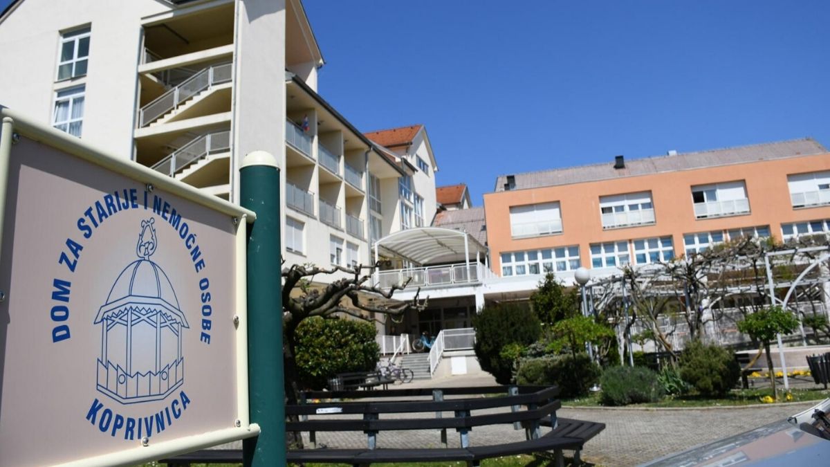 Sin jedne od preminulih štićenica iz Doma u Koprivnici: Donijeli su joj virus u sobu